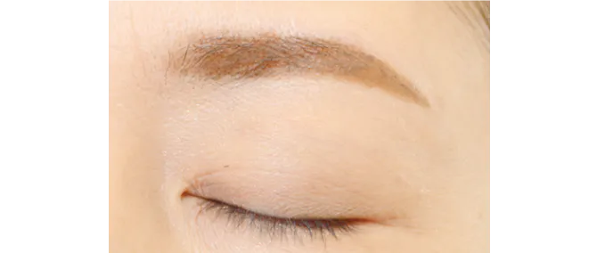 丸め太め長め角眉